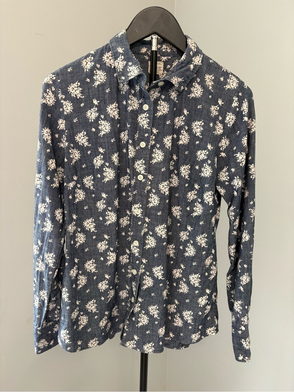 J.Crew Floral Chambray Button Down Shirt Size S Blue White Cotton Blouse 31541 - Picture 2 of 8